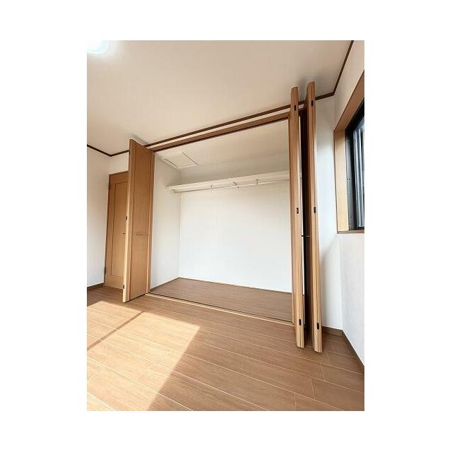洋室6帖のクローゼット