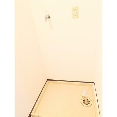 写真は他の部屋です。現況優先とさせて頂きます。