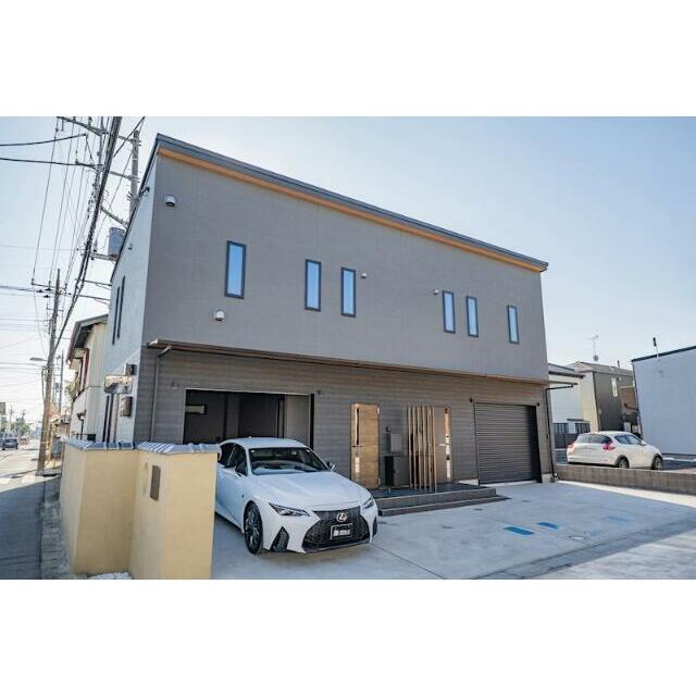 ガレージ内装備充実・愛車との生活が楽しめます