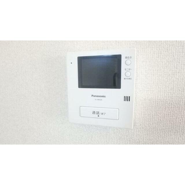 モニター付インターホンで訪問時も安心