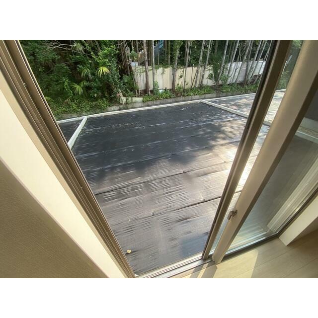 庭もあります。 お子様の遊び場にもいいですね♪