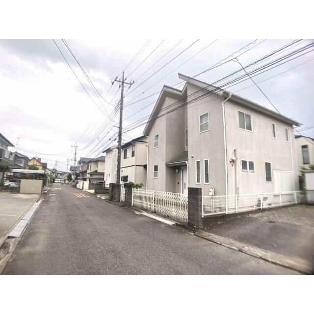 前面道路含む現地写真です