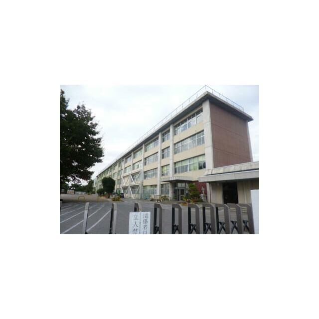 雀宮中央小学校　1462ｍ/徒歩19分、車4分