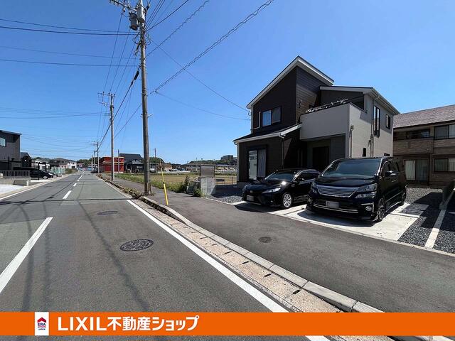 物件画像 中間市 長津３丁目 (中間駅) 2階建 4SLDK