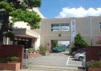 川口市立戸塚中学校