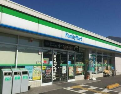 ファミリーマート　野市町