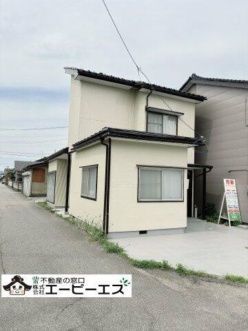 高岡市 木津 (新高岡駅) 2階建 3LDK