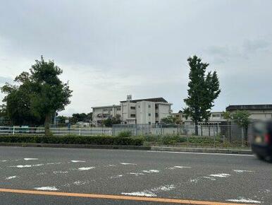 安城市　明和小学校