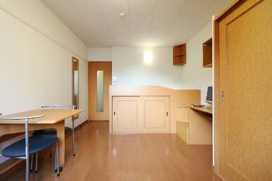 大型家具家電付きにより初めての一人暮らしの方も安心！