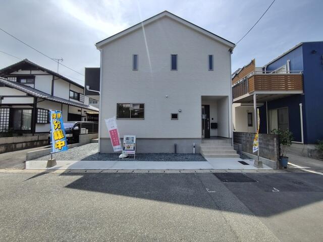 物件画像 福岡市早良区 小田部４丁目 (室見駅) 2階建 4LDK