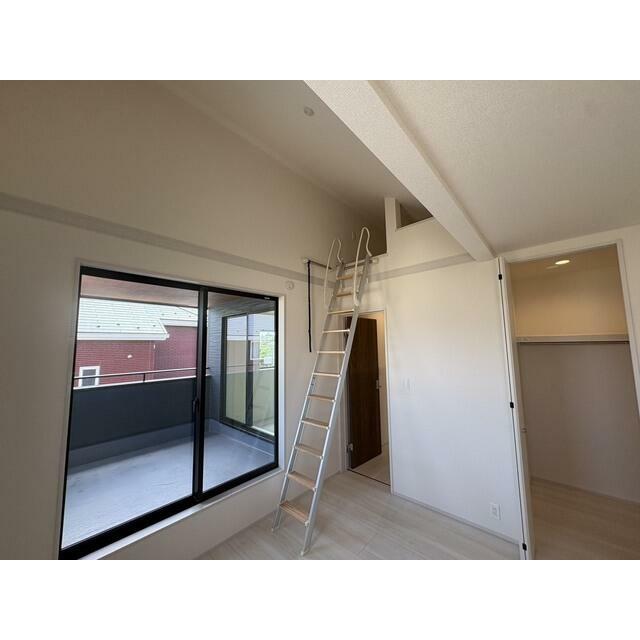 部屋に開放感をプラス（1号棟）