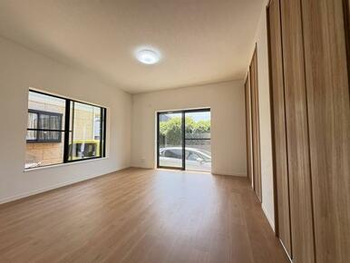 「LDK約15帖」（2）