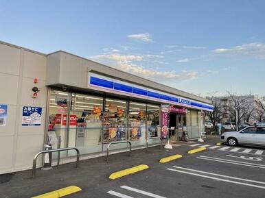 ローソン 土浦神立東二丁目店