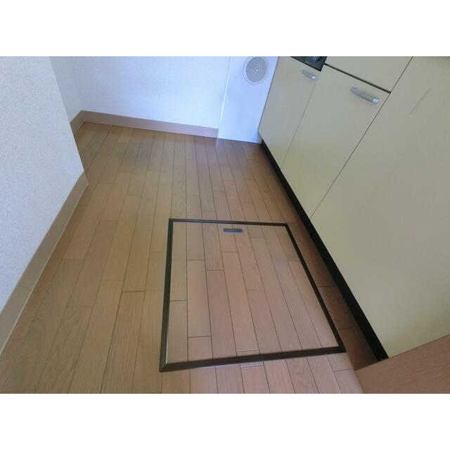 キッチン下収納あり