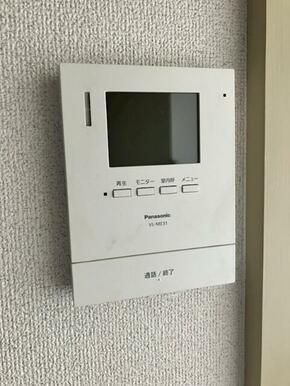 モニター付きインターホン（Ｒ８年４月新品）