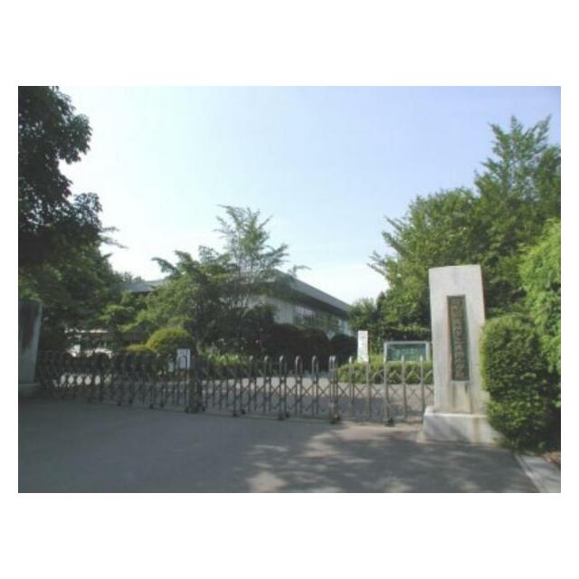 真岡小学校　1690ｍ/徒歩22分、車5分