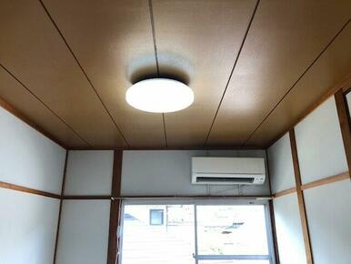 エアコン設備・照明はサービス品です☆