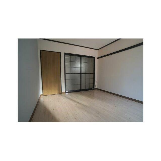 床はフローリング調クッションフロア♪