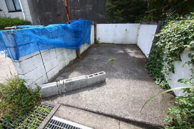 共用設備 敷地内ごみ置場