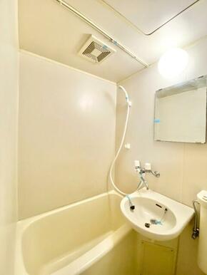 3点ユニットバスです♪