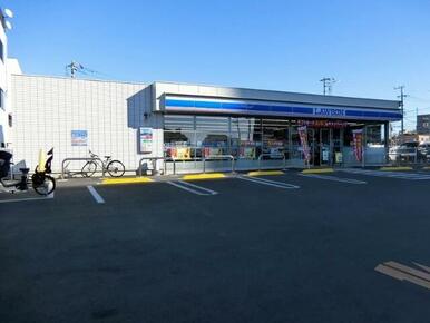ローソン　岩槻駅西口店