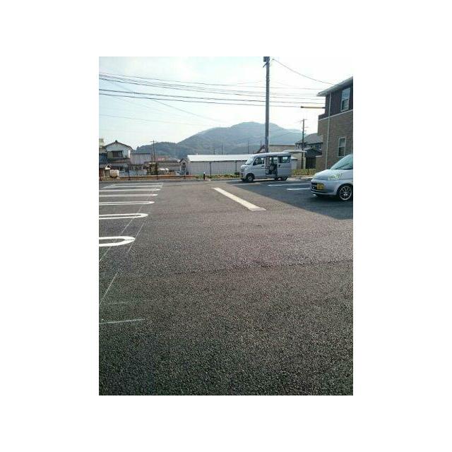 駐車場完備です