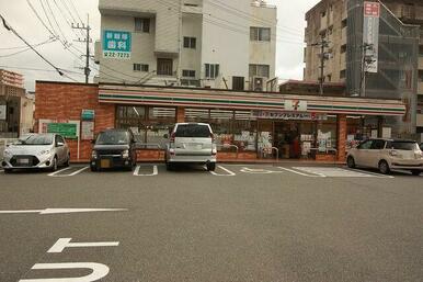 セブンイレブン飯塚市役所前