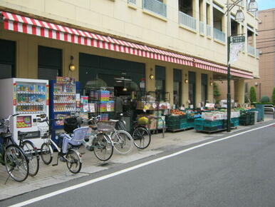 ＴＳＵＫＡＳＡ杉並和泉店