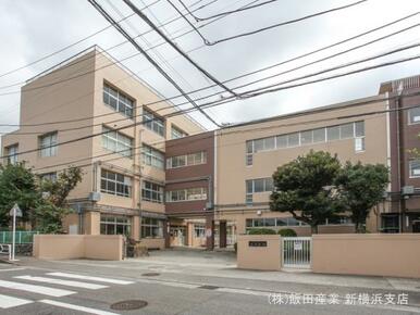 座間市立西中学校