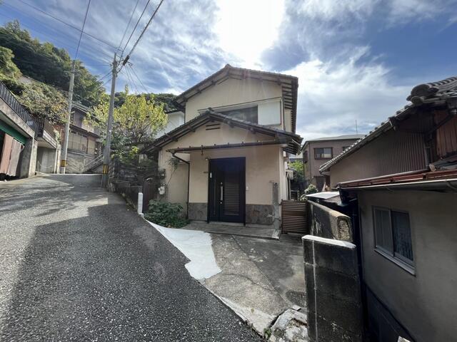 物件画像 北九州市八幡東区 勝山２丁目 (スペースワールド駅) 2階建 4DK