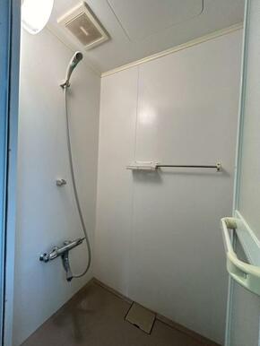 シャワールームです。