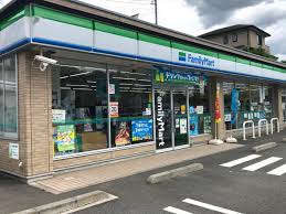 ファミリーマート町田金井町店