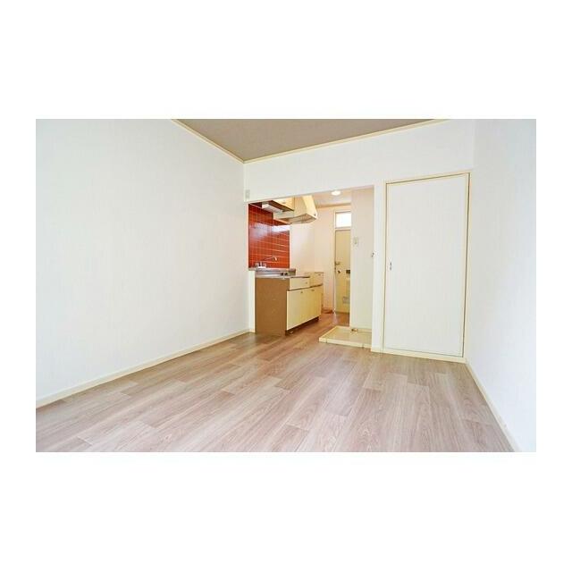 洋室8帖