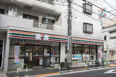 セブンイレブン　北区西ヶ原４丁目店