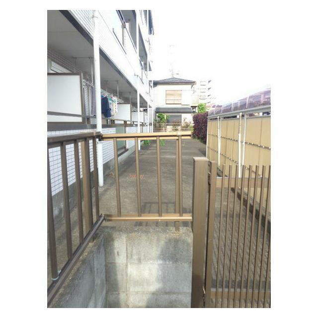 敷地の手前はスペースあるので、日当たりが確保できます!