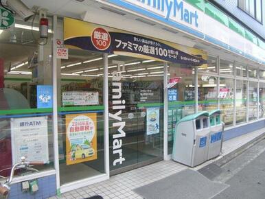 ファミリーマート亀山西新井本町店