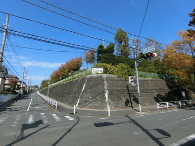 横浜市立もえぎ野小学校