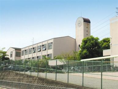 熊取町立熊取南中学校