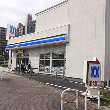 ローソン　小松川三丁目店
