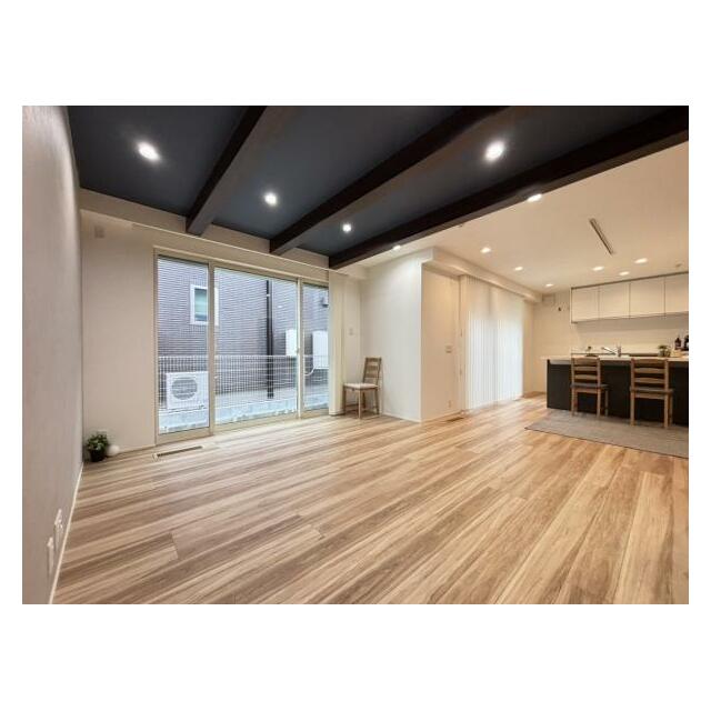 【和室から見たLDK】