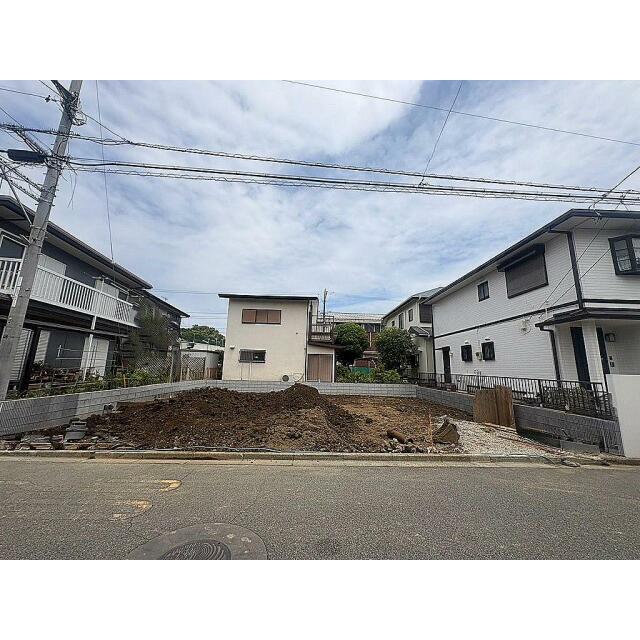 駅近とは違った落ち着いた雰囲気の漂う住宅街は、子育て世代に優しい住環境です。
