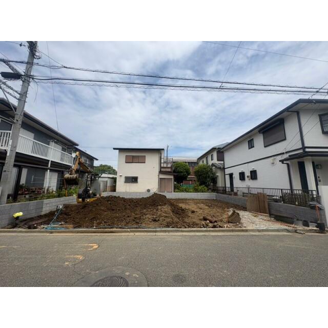 近場に幼稚園、小学校、中学校があり、お子様の通園・通学も安心です！
