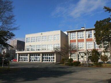 千歳市立千歳中学校