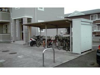 駐輪場