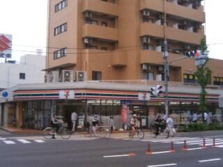 セブンイレブン　足立梅島１丁目店