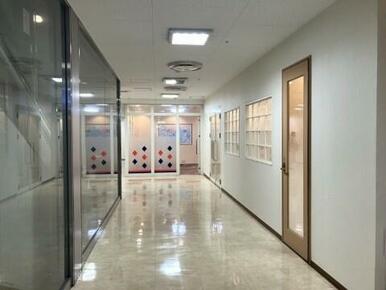 廊下側からの写真です