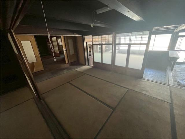 物件画像 田川郡香春町 大字香春 (香春駅) 2階建 11DK