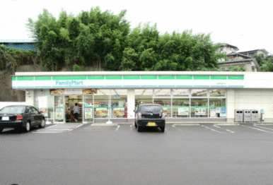 ファミリーマート塩釜松陽台店