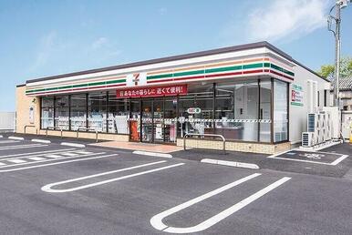 セブンイレブン　小茂田店