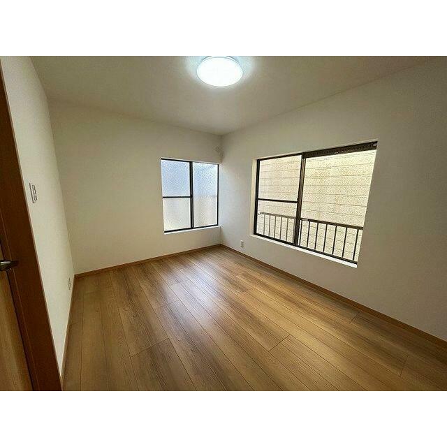 洋室約６．６帖